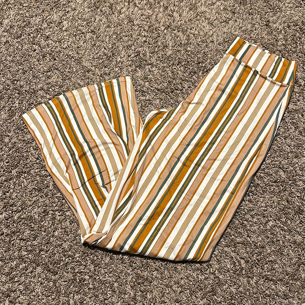 Flowy striped flare pants‼️‼️